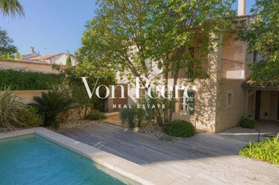 1 - Saint-Remy-de-Provence, House