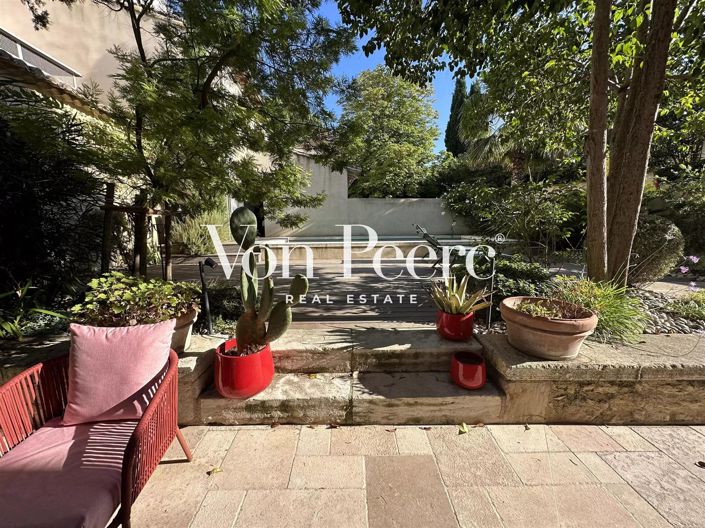 Image No.15-10 Bed House for sale