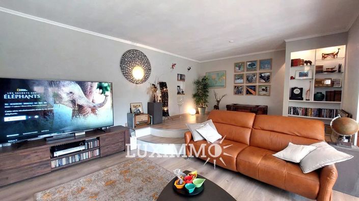 Image No.2-2 Bed House for sale