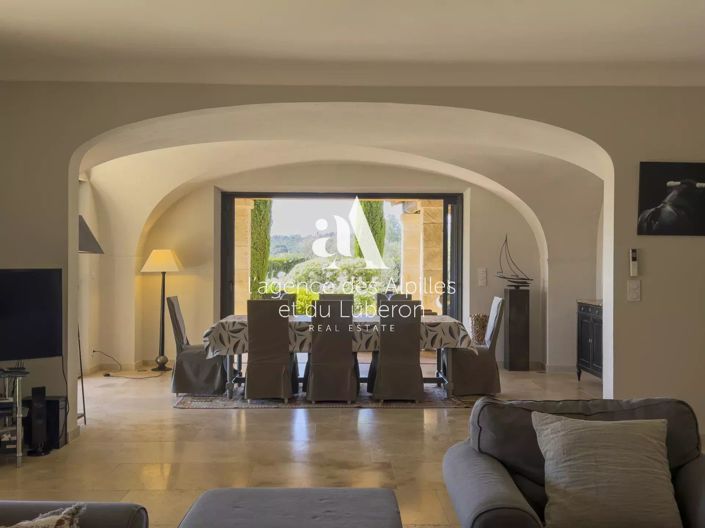 Image No.5-Maison de 6 chambres à vendre à Paradou