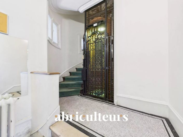 Image No.17-3 Bed Apartment for sale