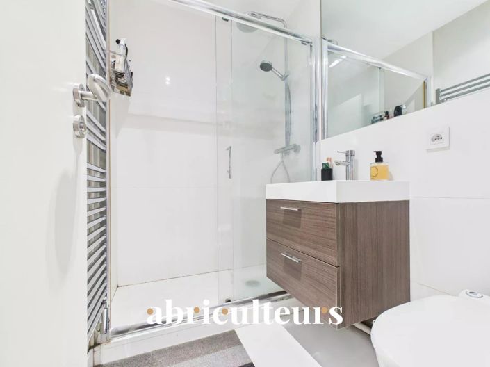 Image No.10-1 Bed Apartment for sale