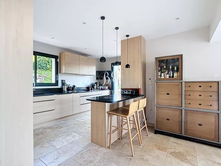 Image No.8-Maison de 6 chambres à vendre à Sainte-Maxime