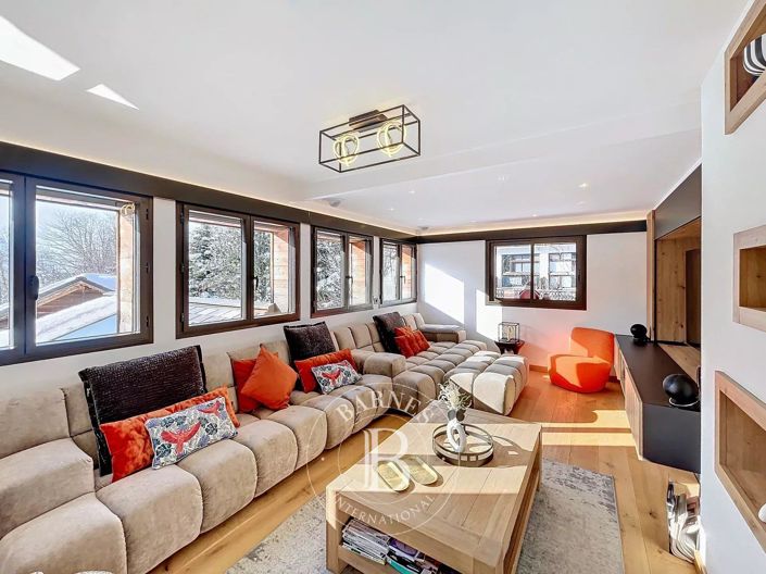 Image No.5-4 Bed House for sale