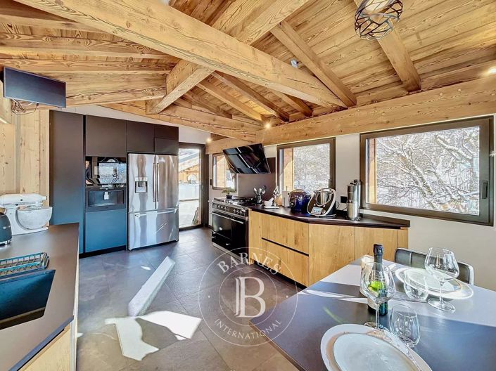 Image No.9-4 Bed House for sale