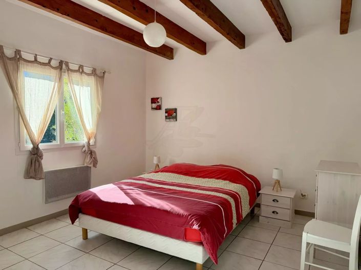 Image No.45-8 Bed House for sale