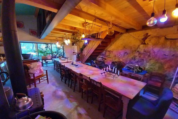 Image No.13-4 Bed House for sale