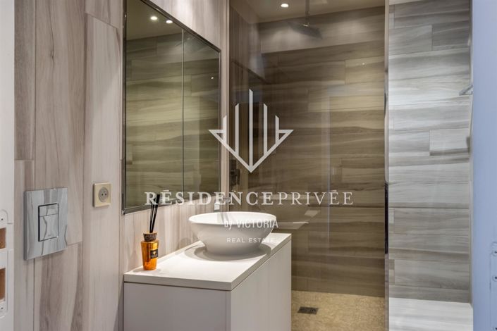 Image No.6-Appartement de 2 chambres à vendre à Saint-Tropez