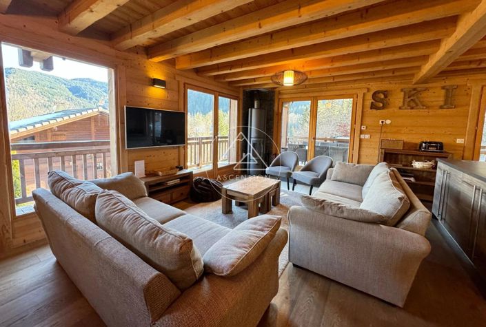 Image No.2-5 Bed House for sale