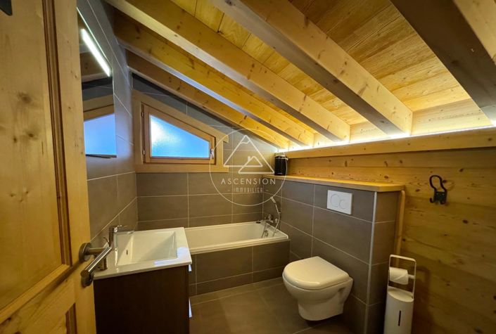 Image No.23-5 Bed House for sale