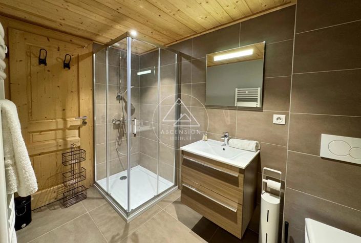 Image No.24-5 Bed House for sale