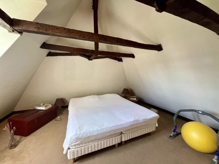 Image No.11-4 Bed House for sale