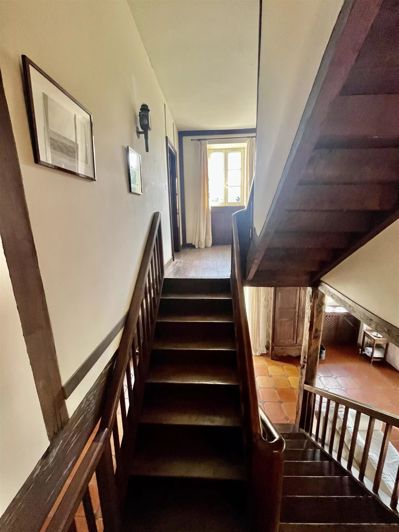 Image No.6-4 Bed House for sale