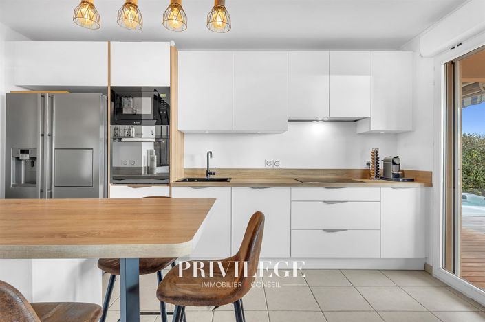 Image No.8-Maison de 3 chambres à vendre à Saint-Laurent-du-Var