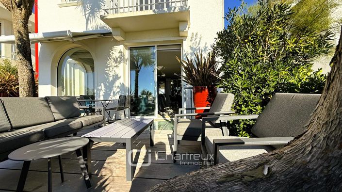 Image No.13-8 Bed House for sale