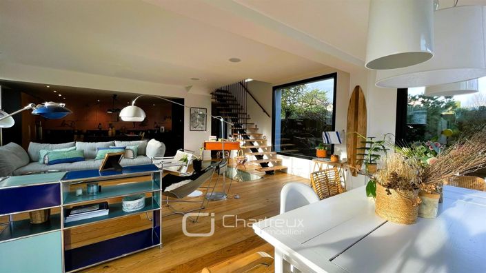 Image No.4-4 Bed House for sale