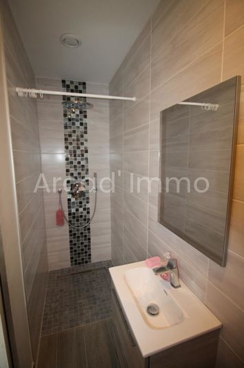 Image No.9-3 Bed House for sale