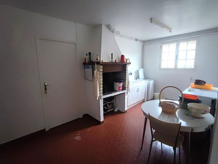 Image No.12-4 Bed House for sale