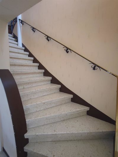 Image No.18-4 Bed House for sale