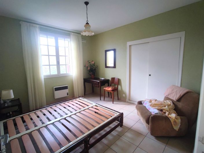 Image No.27-4 Bed House for sale