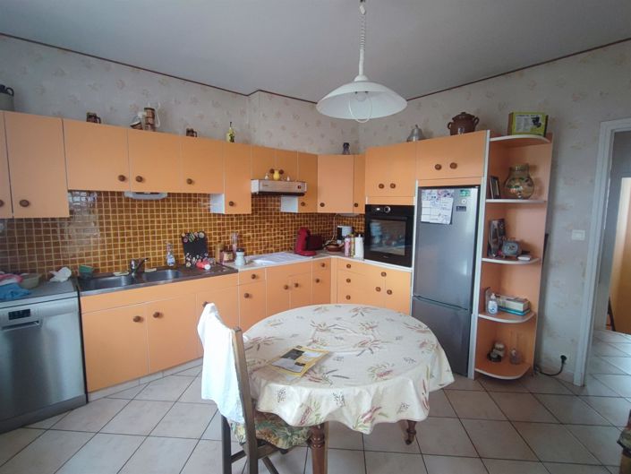 Image No.4-4 Bed House for sale