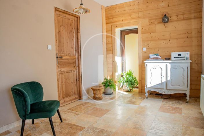 Image No.8-Maison de 11 chambres à vendre à Vaison-la-Romaine