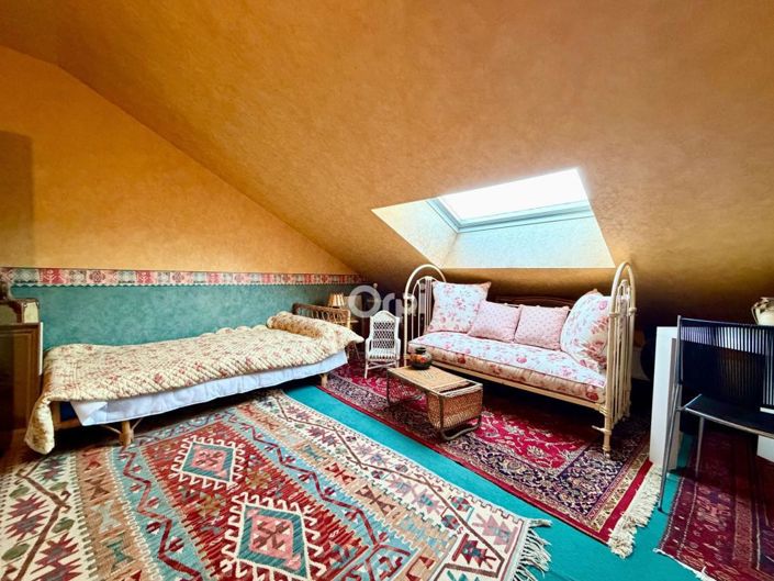 Image No.9-3 Bed House for sale