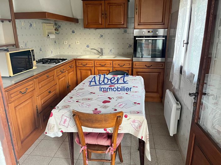 Image No.6-2 Bed House for sale