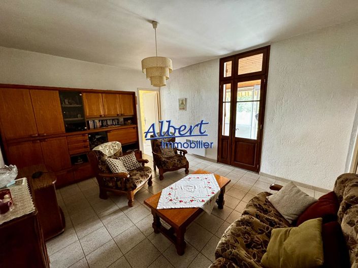 Image No.7-2 Bed House for sale