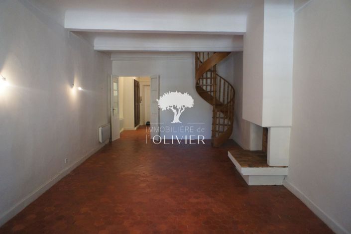 Image No.2-3 Bed House for sale