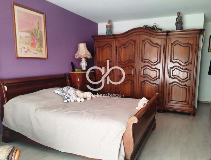 Image No.11-4 Bed House for sale