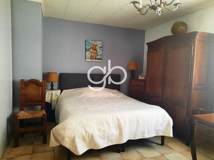 Image No.9-4 Bed House for sale