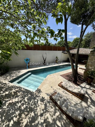 Image No.2-4 Bed House for sale