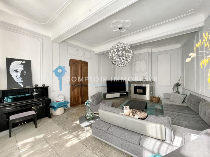 Image No.25-4 Bed House for sale