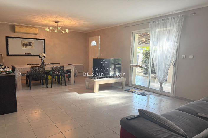 Image No.13-3 Bed House for sale