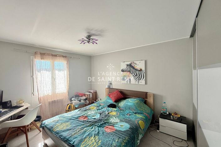 Image No.16-3 Bed House for sale