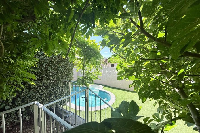 Image No.8-3 Bed House for sale