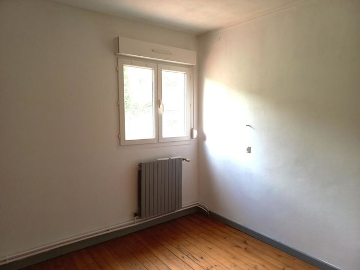 Image No.10-4 Bed House for sale