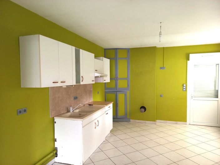 Image No.3-4 Bed House for sale