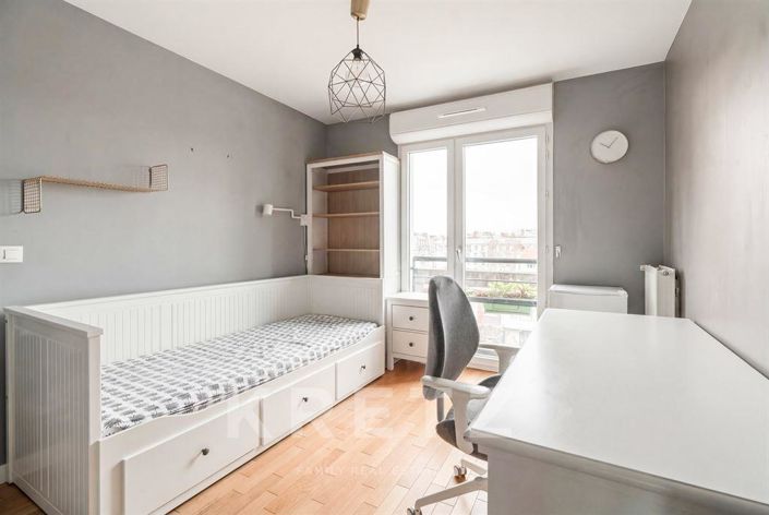 Image No.15-Appartement de 4 chambres à vendre à Paris