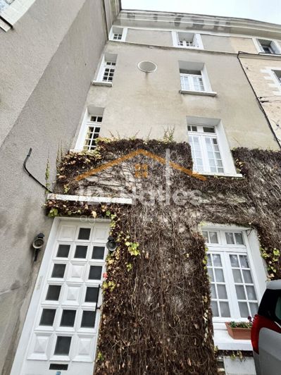 Image No.6-5 Bed House for sale