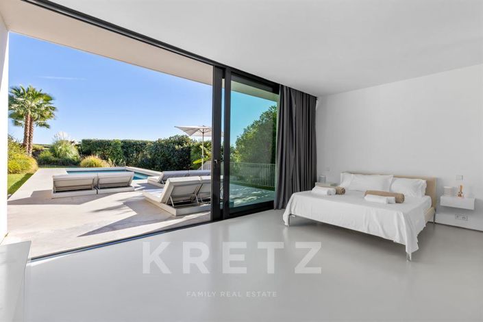 Image No.13-4 Bed House for sale