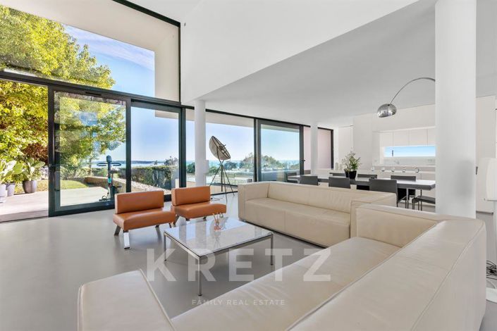 Image No.3-4 Bed House for sale