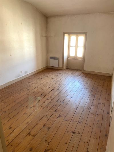 Image No.16-4 Bed House for sale