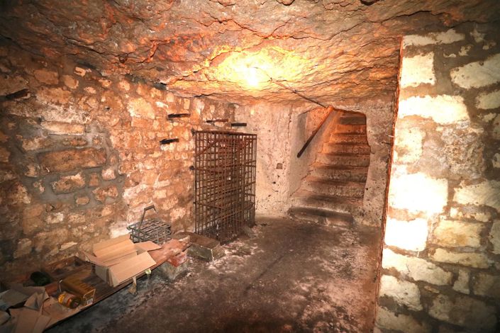 Image No.19-4 Bed House for sale