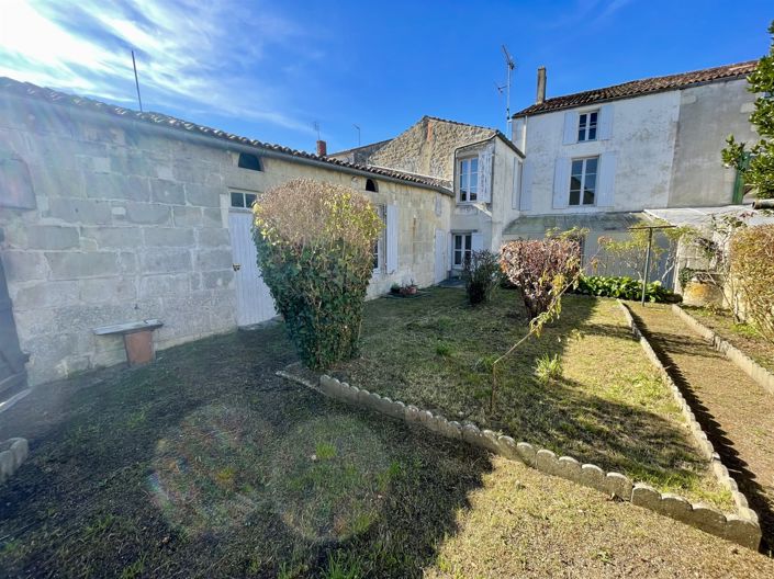 Image No.2-4 Bed House for sale