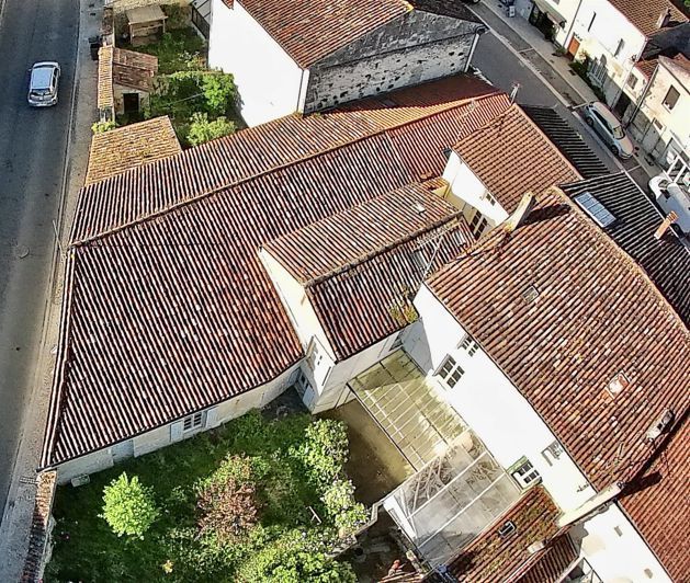 Image No.20-4 Bed House for sale