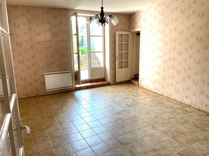 Image No.6-4 Bed House for sale