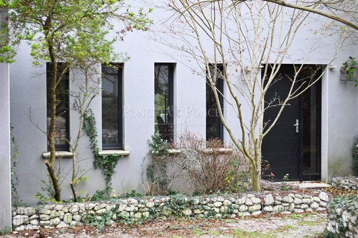 Image No.20-5 Bed House for sale