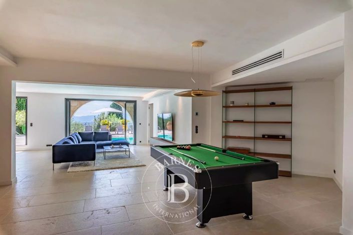 Image No.8-House for sale